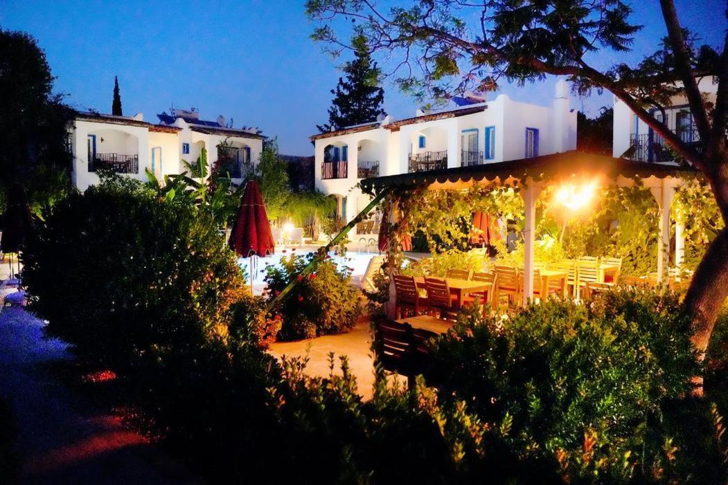 Villa Nergis Bitez Exteriér fotografie