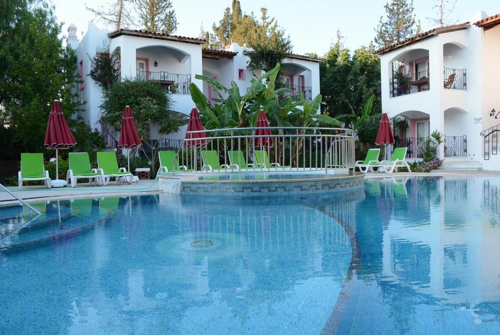 Villa Nergis Bitez Exteriér fotografie